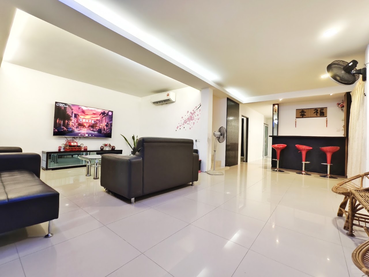JAJAGO Ellis Homestay photo 1