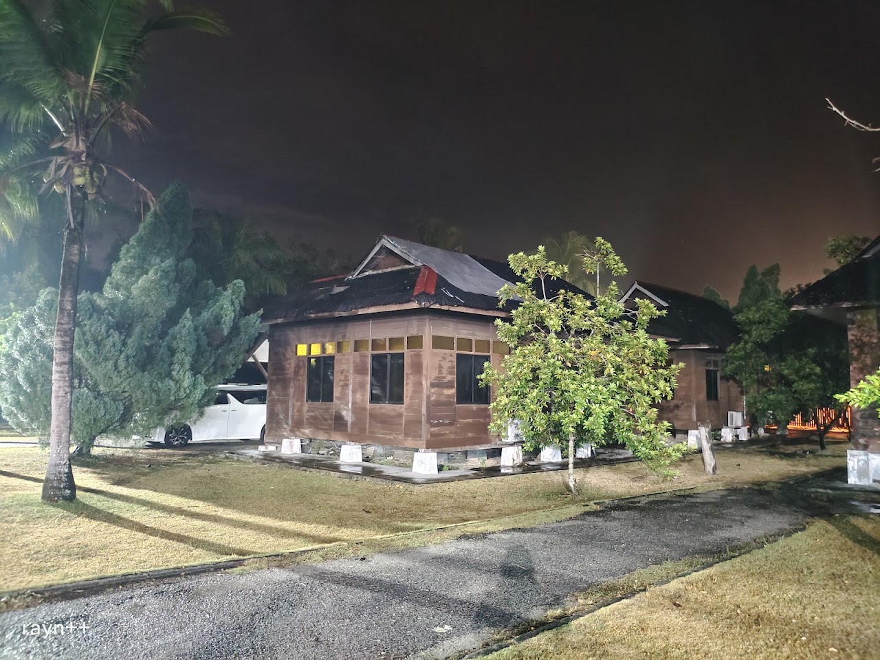 Kempville Beach Resort photo 1