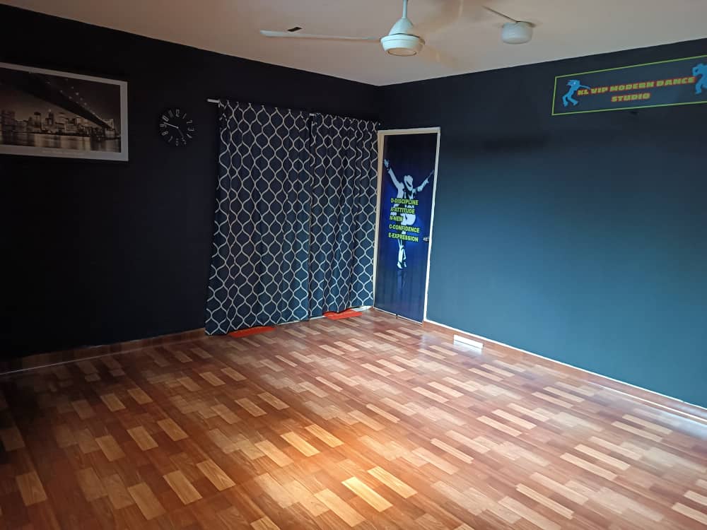 KL VIP MODERN DANCE STUDIO photo 1