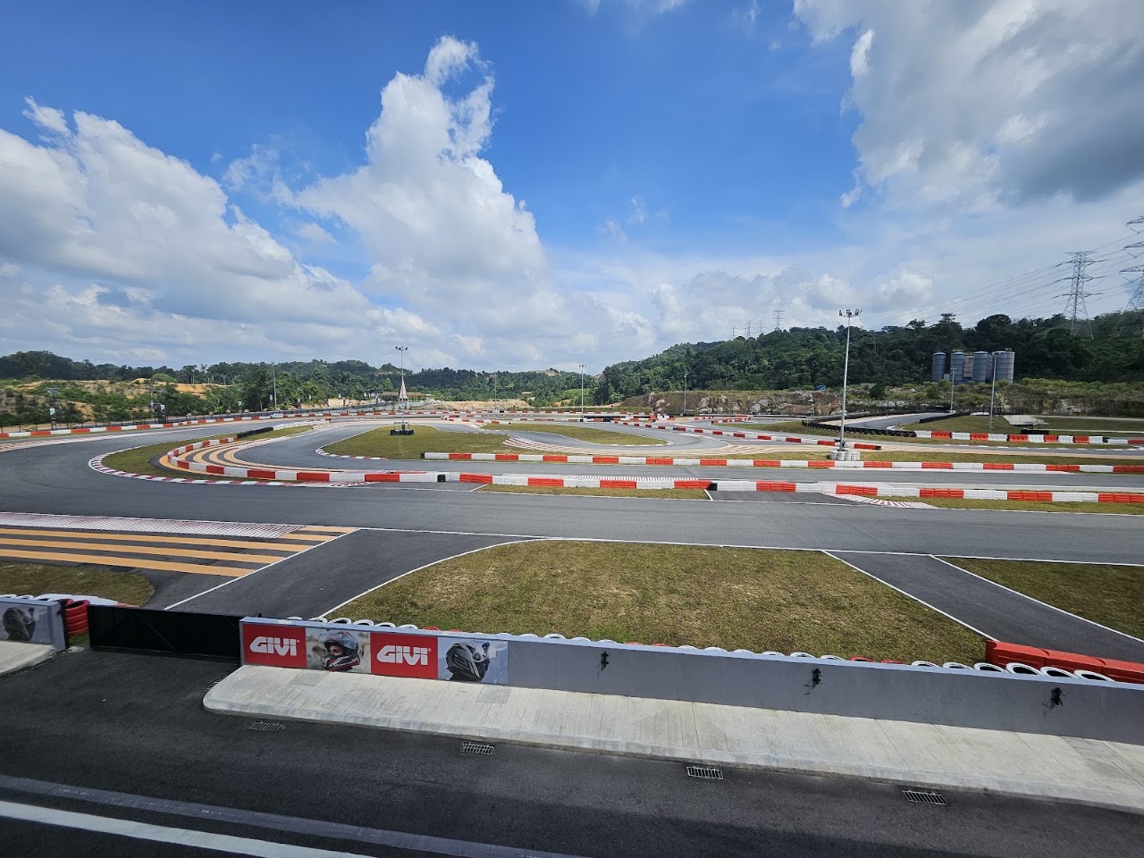 LYL International Karting Circuit photo 1