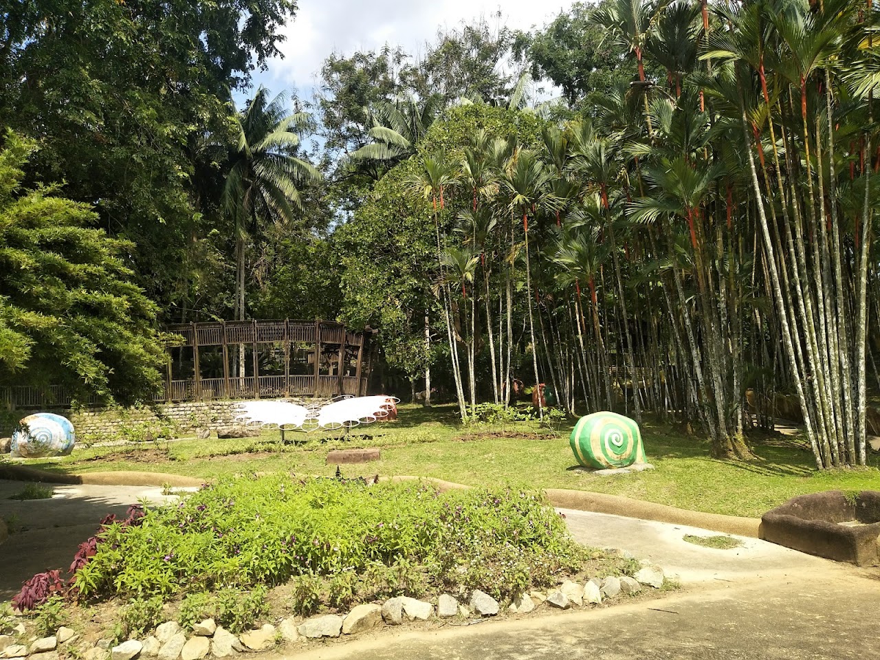 Pusat Rekreasi Air / Lake Recreation Centre, Putrajaya photo 4
