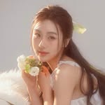 Liangzi 王伊靓子