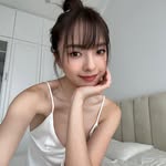 STEPHY 郑意文