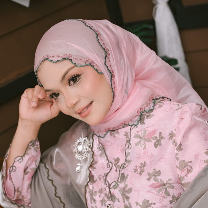 makeupbyhanizah